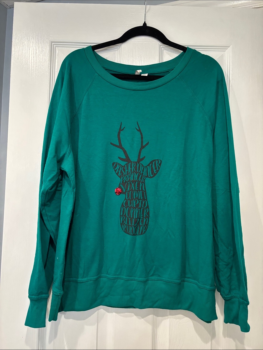 Cato Green Crewneck Sweatshirt with Reindeer Graphic